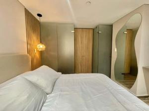 Luxury Loft in the Historic Center - Rooftop Pool