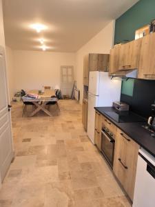 Maisons de vacances Gite la grand cour : Maison 2 Chambres