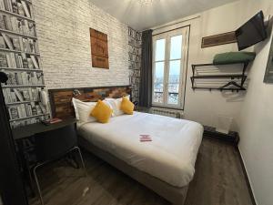 Hotels Le Richelieu Bacchus : photos des chambres