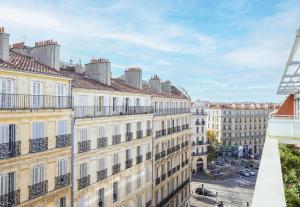 Hotels B&B HOTEL Marseille Centre La Joliette : photos des chambres