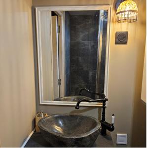 Studio Rustique en Cœur de Ville