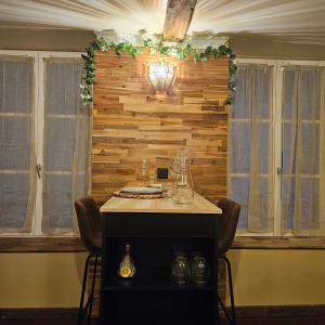 Studio Rustique en Cœur de Ville