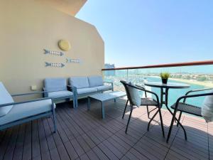 Work from Palm I Weekly Deal I Fast WiFi 318