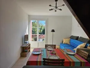 Le fronton - Sainte-Barbe