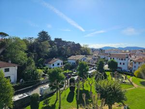 Appartements Le fronton : photos des chambres