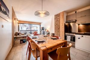 CHEVRULS A5: Appartement central avec deux chambres