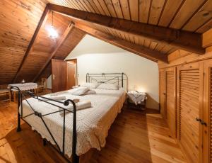 Borsalino Studios & Apartments