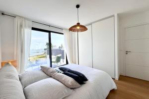 Maisons de vacances Villa d’architecte contemporaine - Vue mer 180 : photos des chambres