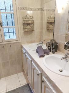 Villas La Bastine : photos des chambres