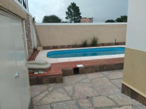 Chalet privado hasta 8 personas con pileta