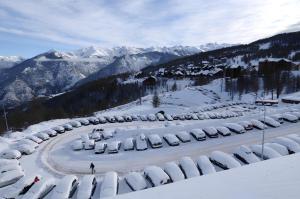 Appartements RisoulSki Antares - Piscine et Sauna : photos des chambres
