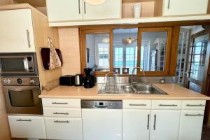 Maisons de vacances Villa authentique Vue mer 360 Les pieds dans l’eau : photos des chambres
