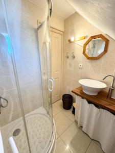 Maisons de vacances Villa authentique Vue mer 360 Les pieds dans l’eau : photos des chambres