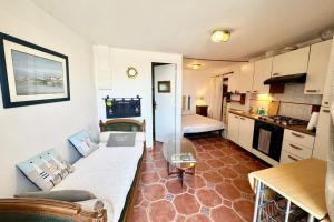 Maisons de vacances Villa authentique Vue mer 360 Les pieds dans l’eau : photos des chambres