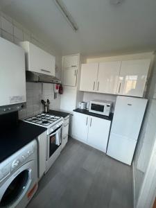 GREAT Apartment in Camberwell