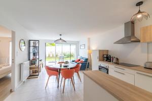 Appartements Canon proche de la gare maritime au rdc : photos des chambres