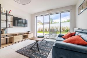 Appartements Canon proche de la gare maritime au rdc : photos des chambres