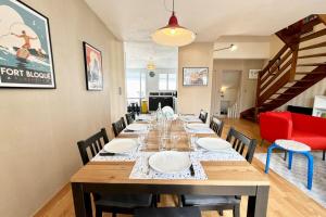 Appartements Grand appartement Cosy - Terrasse - 50m de l’ocean : photos des chambres