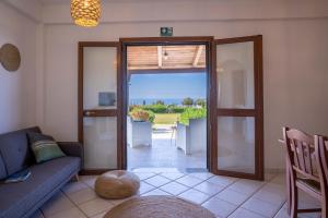 Two-Bedroom Deluxe Apartment with Ocean View