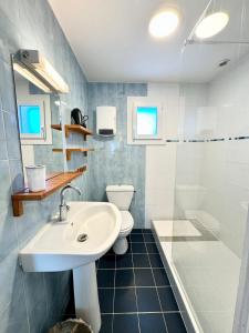 Maisons de vacances Maison entierement renovee - A 2 pas des plages : photos des chambres