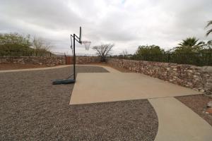 Sunset Escape & Basketball Court