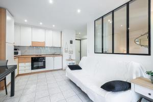 ST LAURENT - Appartement au calme avec terrasse & parking