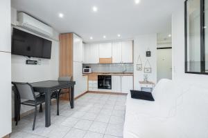 Appartements ST LAURENT - Appartement au calme avec terrasse & parking : photos des chambres