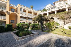 Appartements ST LAURENT - Appartement au calme avec terrasse & parking : photos des chambres