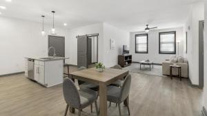 Landing at The Leo - 1 Bedroom in Carolina Forest