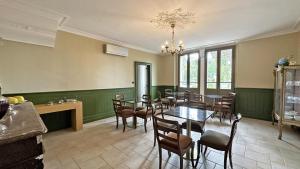 B&B / Chambres d'hotes Le manoir des perrieres : photos des chambres