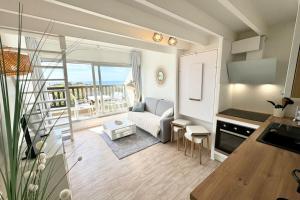 Appartements Superbe appartement duplex - Vue mer - Piscine : photos des chambres