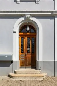 In and out - Reconvilier