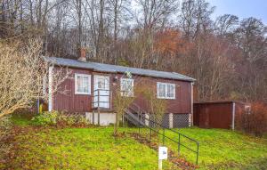 1 Bedroom Awesome Home In Båstad