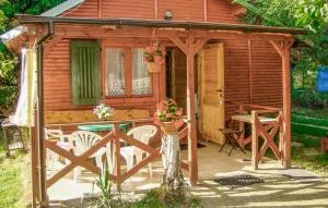 2 Bedroom Pet Friendly Home In Wilczyn - 波伊兹