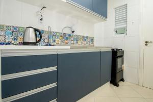 Apto junto a praia em Canasvieiras UQ9723