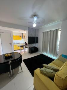 Apto a 100m da Praia do Forte