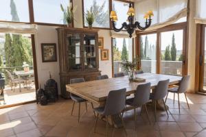 Villa Los Huaraches - Mijas Golf - Private Swimming Pool - 5 Bedrooms - 5 Bath - Air Conditioning