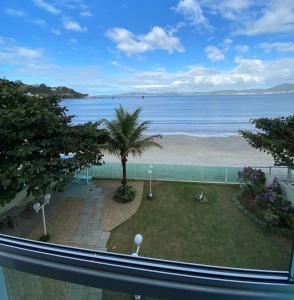 Apartamento Frente Mar Itapema