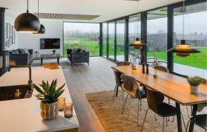 Amazing Home In Børkop With Wifi