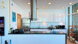 Modern 2BR Oasis -Al Raha Oceanview