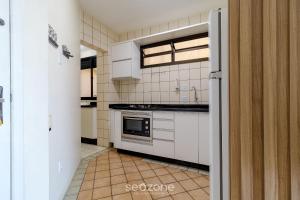 Apto Charmoso Vista Mar em Canasvieiras EMP2201