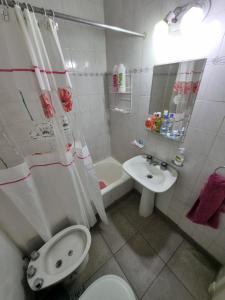 Departmanto 2 ambientes a una cuadra plaza colon