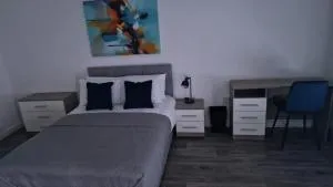 Sheffield Serenity House with 5 Bedrooms - Chapeltown