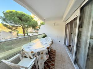 COSY APPART LE COUCHANT 4 Pers - CLIM, BALCON,PISCINE,PLAGE 5 MIN, LA GRANDE MOTTE