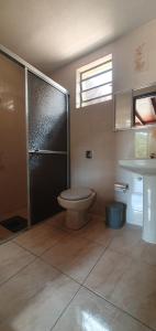 CASA AMARELA com estacionamento e Wi-Fi em Monte Verde MG