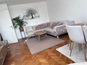 Appartements Cosy Flat - Villiers City Center - RER A & E - between Paris & Disney : Appartement 2 Chambres