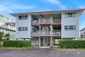 Aqua Vista by Sea Scape Properties