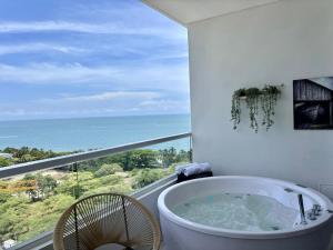 Loft piso 13 vista al mar