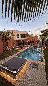 Villa M Piscine chauffée, Hammam sans vis à vis