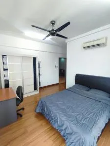 Cozy Master Room - 史里肯邦安